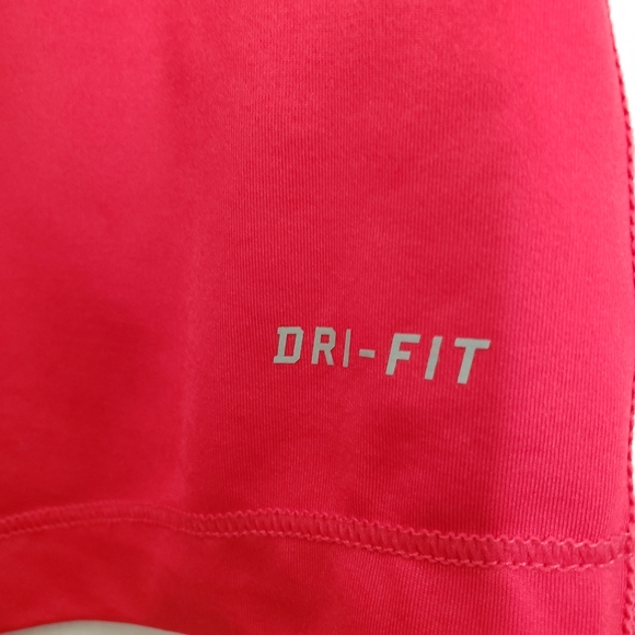NIKE Pro Dri-Fit V-Neck Red Short Sleeve Top XL - Picture 4 of 7